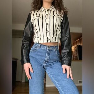 Cropped black and white striped jacket with leather sleeves bed